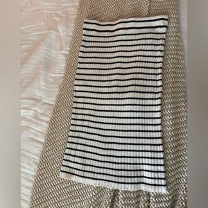 Universal Thread Black and White Ribbed Midi Pencil Skirt